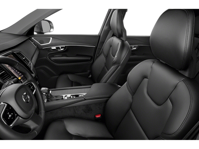 2021 Volvo XC90 T6 AWD Momentum 7P