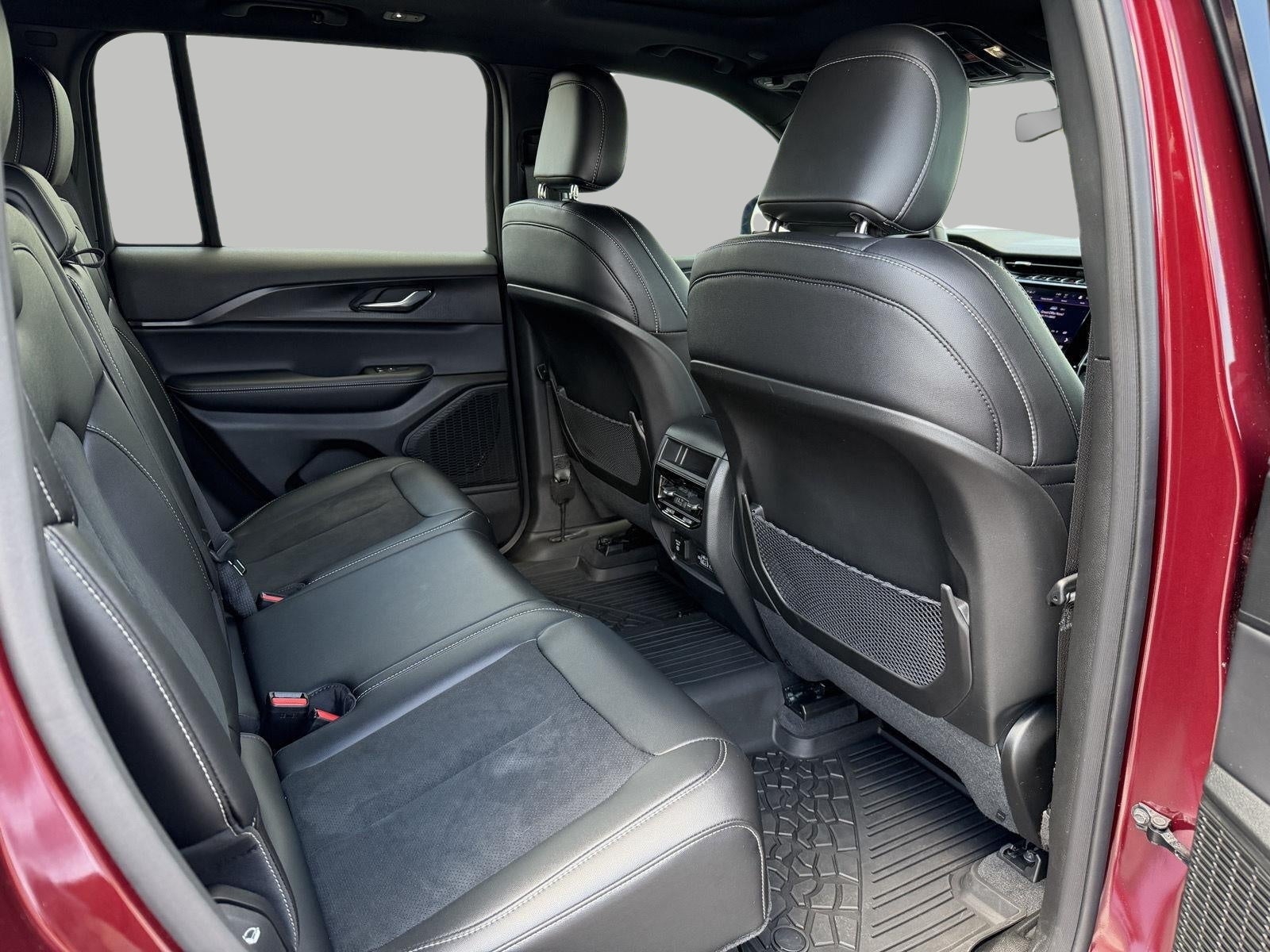 2025 Jeep Grand Cherokee Altitude X 4x4