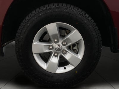 2016 RAM 1500 4WD Quad Cab 140.5 Express