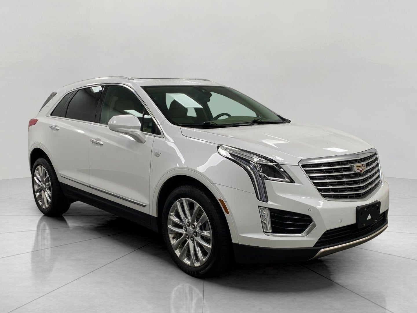 2017 Cadillac XT5 AWD 4dr Platinum