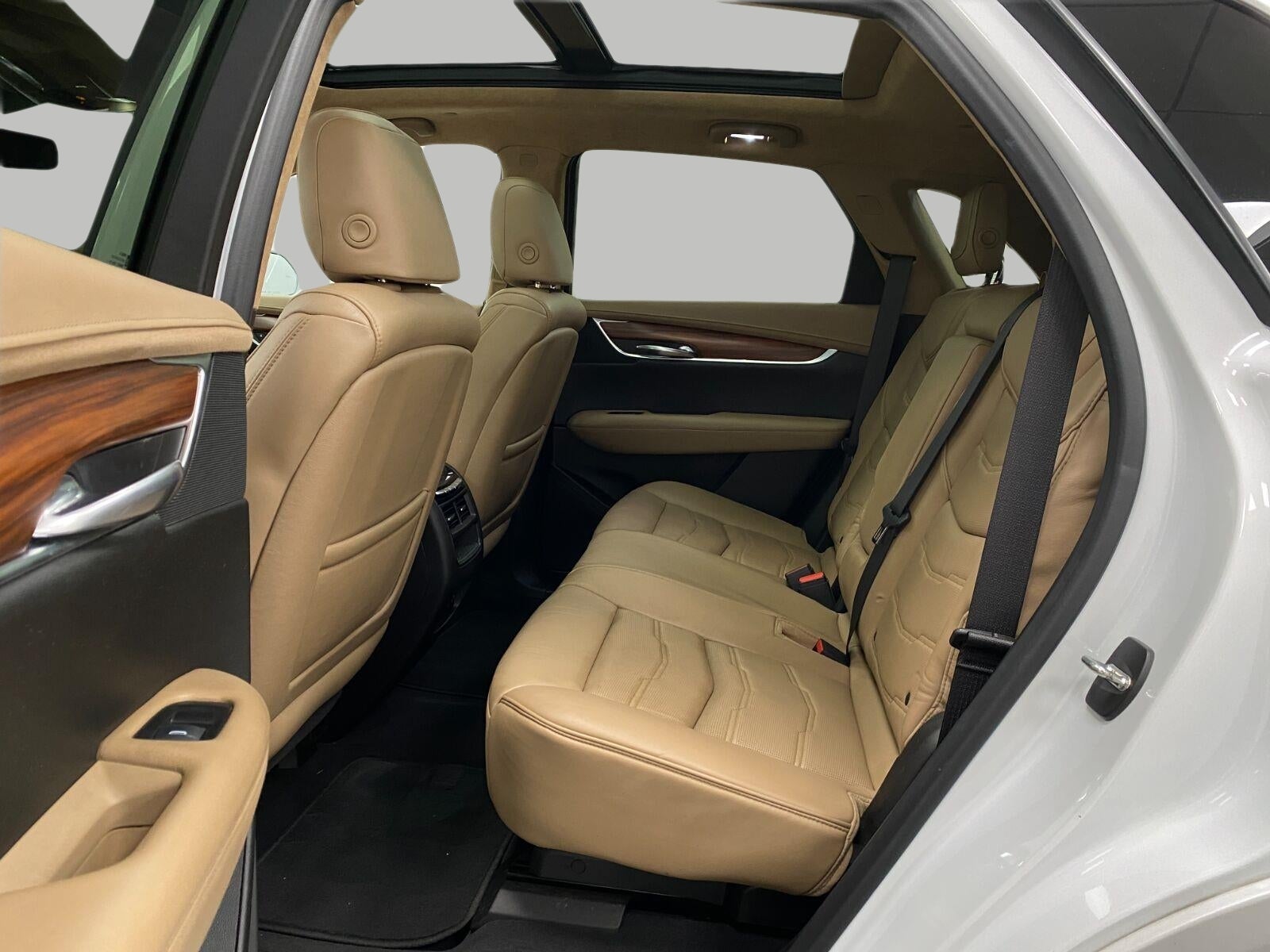 2017 Cadillac XT5 AWD 4dr Platinum
