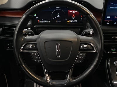 2022 Lincoln Nautilus Reserve FWD