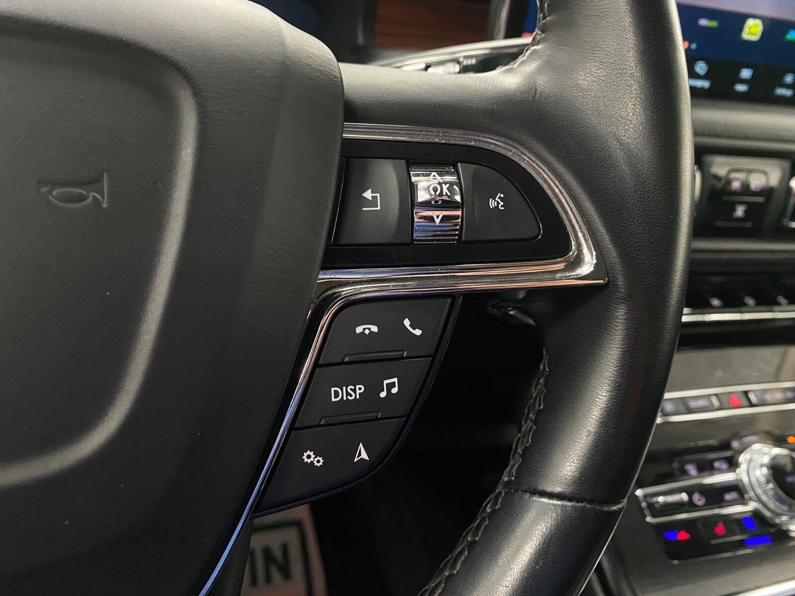 2022 Lincoln Nautilus Reserve FWD