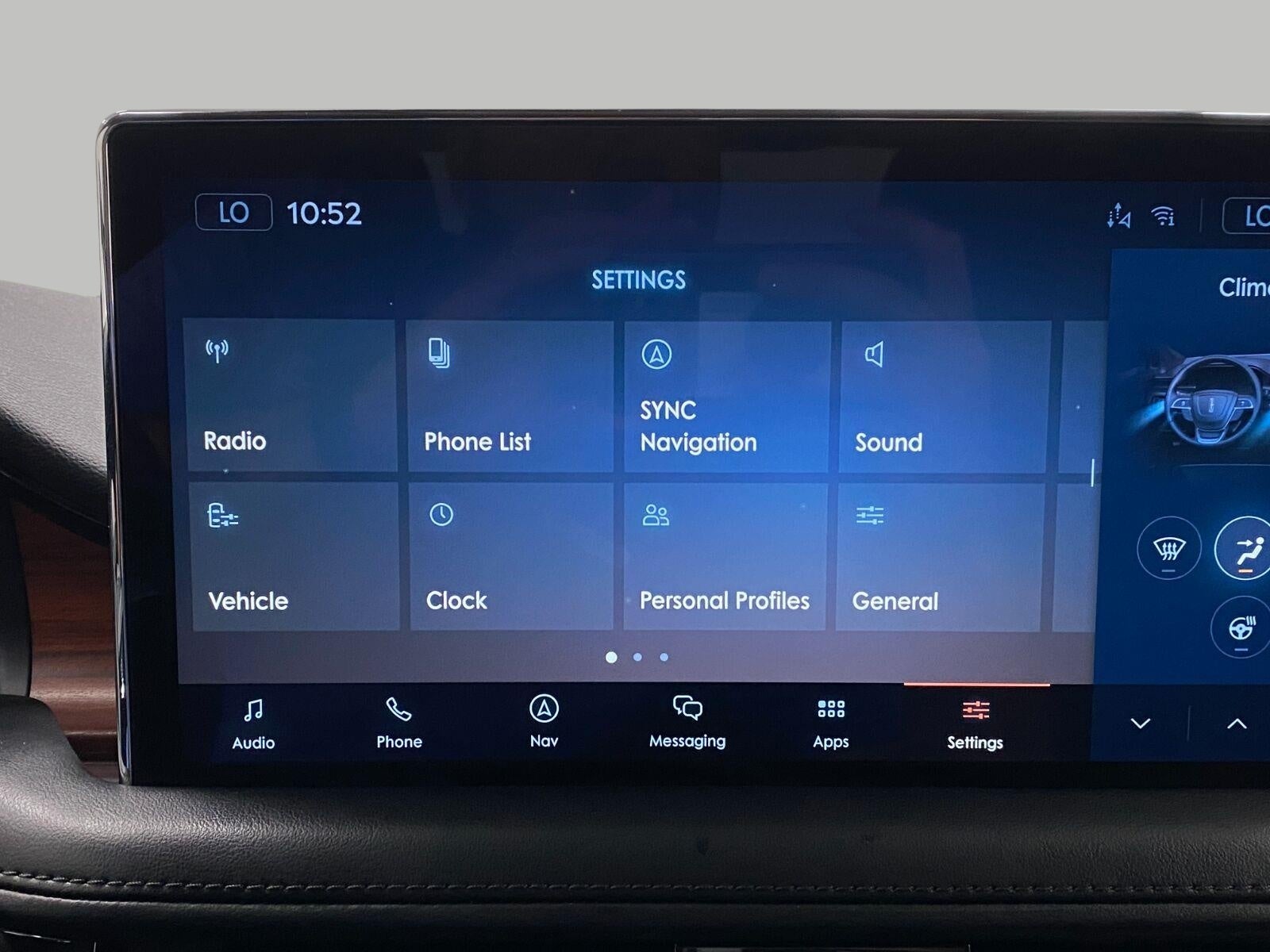 2022 Lincoln Nautilus Reserve FWD