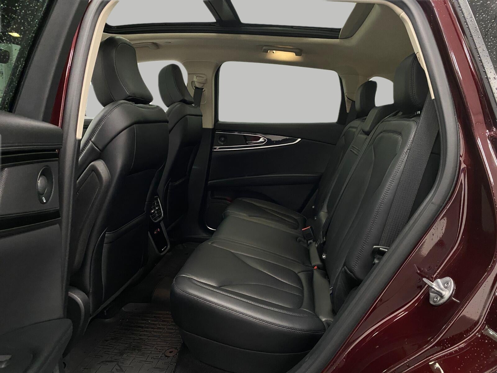 2022 Lincoln Nautilus Reserve FWD