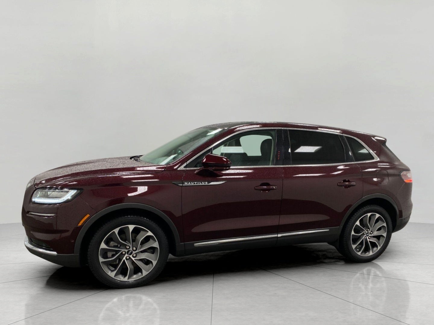 2022 Lincoln Nautilus Reserve FWD