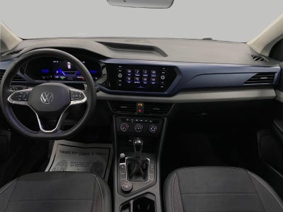 2022 Volkswagen Taos SE 4MOTION