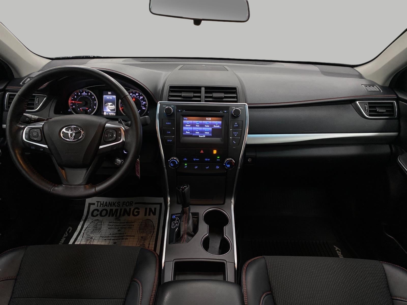 2017 Toyota Camry SE Auto