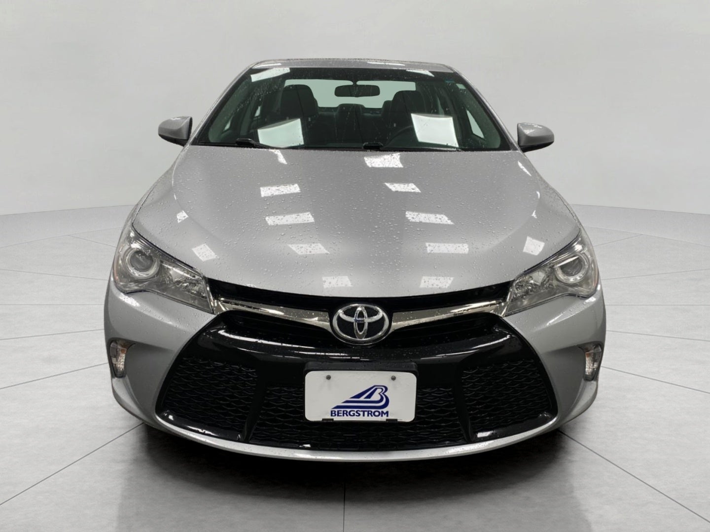2017 Toyota Camry SE Auto