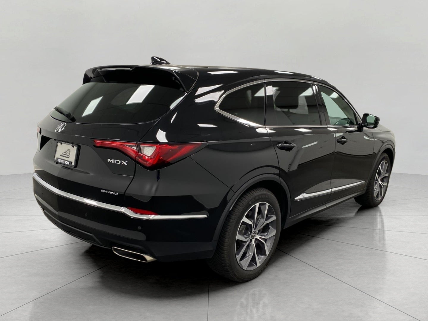 2022 Acura MDX SH-AWD w/Technology Package