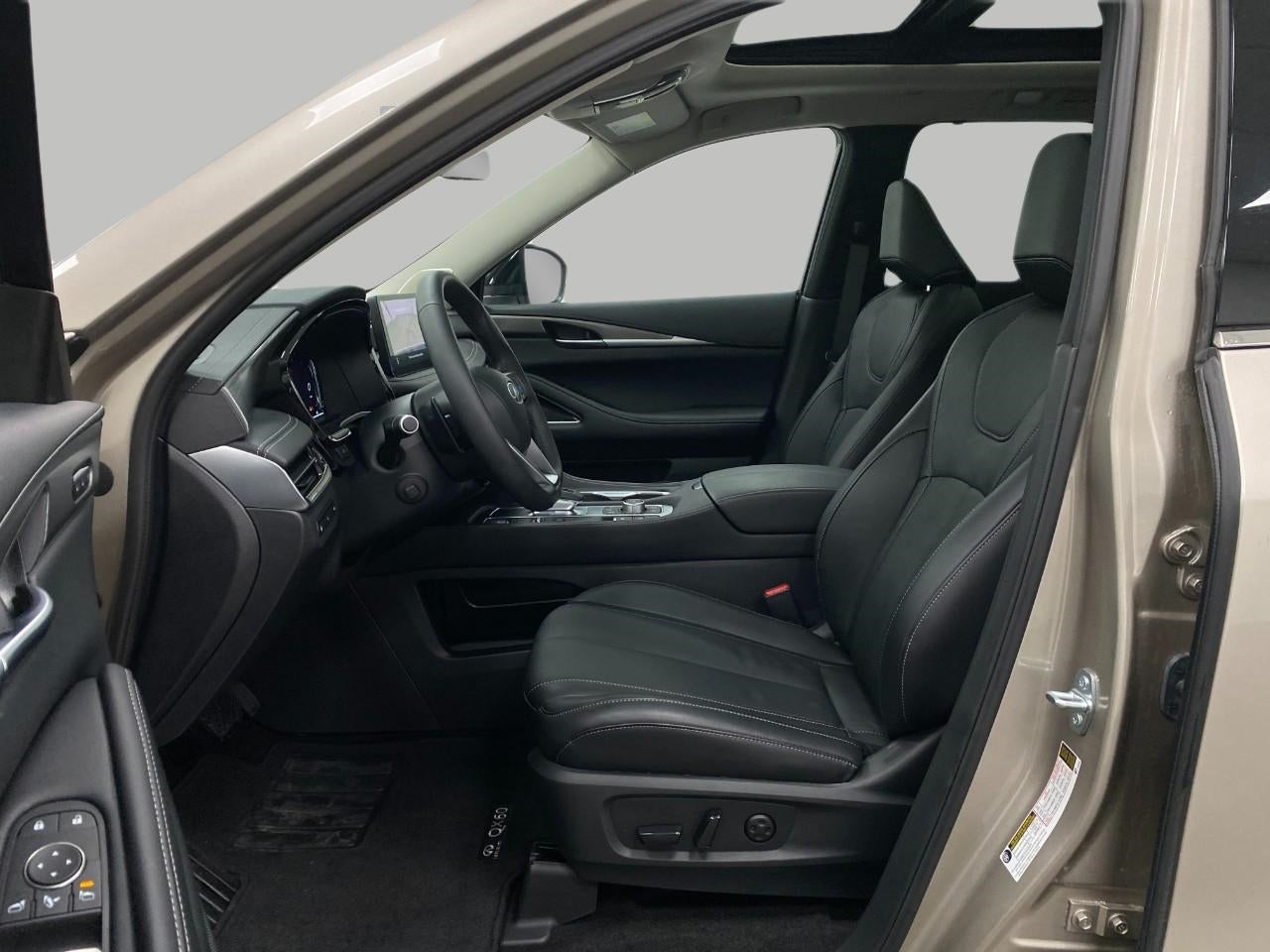 2025 INFINITI QX60 LUXE AWD