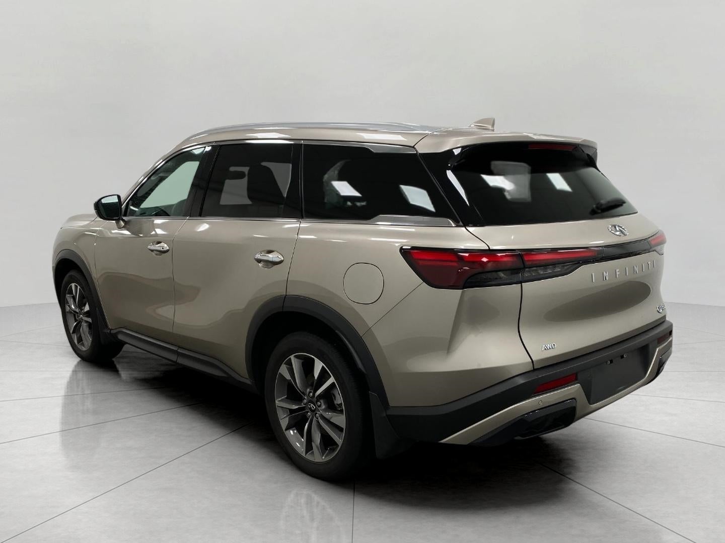 2025 INFINITI QX60 LUXE AWD