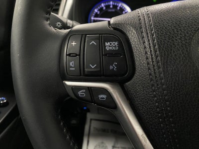 2016 Toyota Highlander AWD 4dr V6 XLE