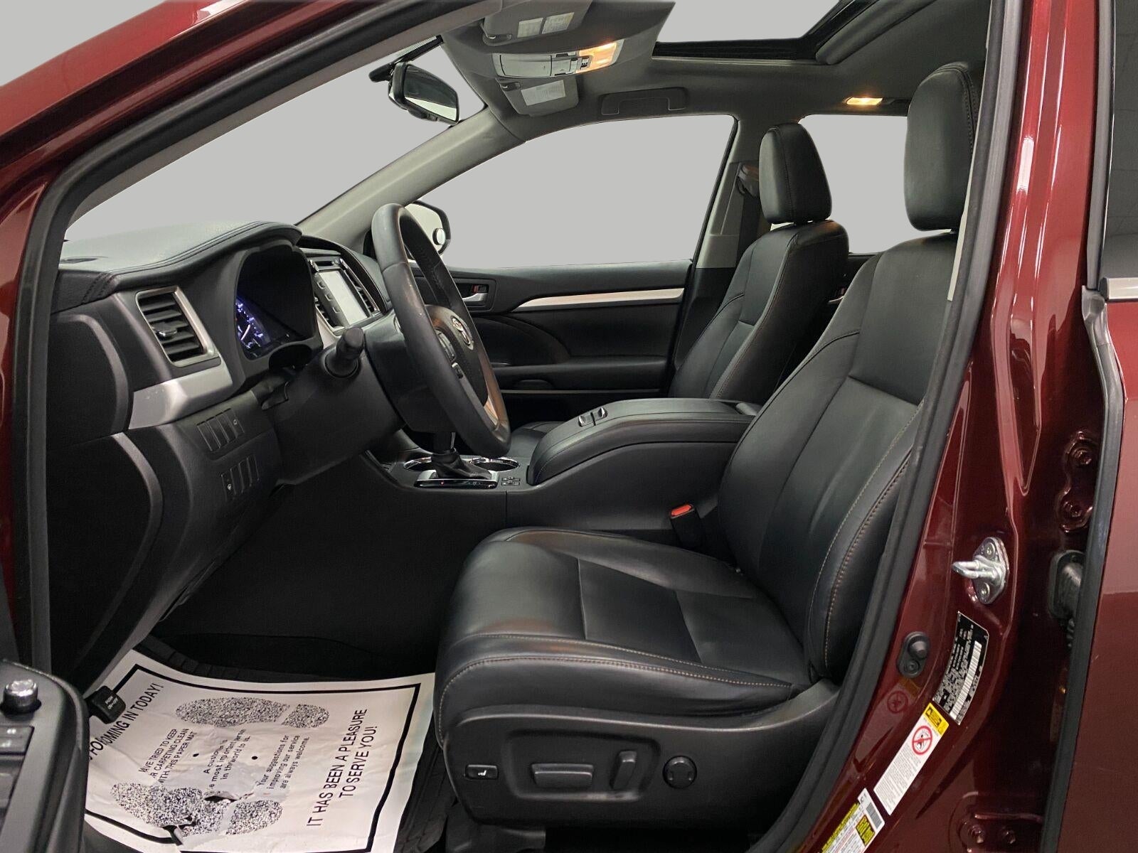 2016 Toyota Highlander AWD 4dr V6 XLE