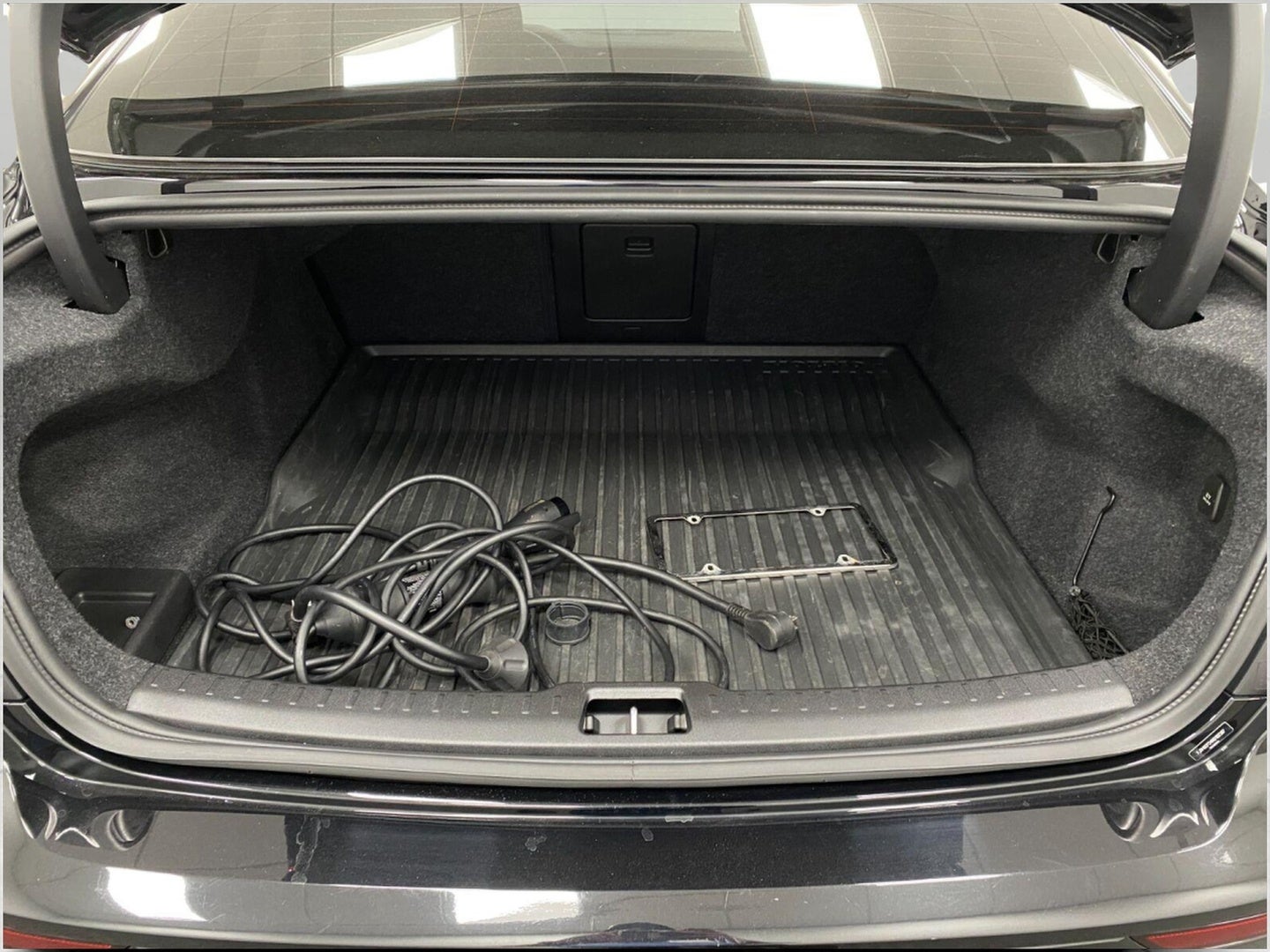 2022 Volvo S60 Recharge Plug-In Hybrid T8 eAWD PHEV Black Edition R-Design Extended Range