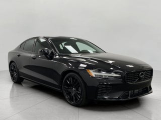 2022 Volvo S60 Recharge Plug-In Hybrid T8 eAWD PHEV Black Edition R-Design Extended Range