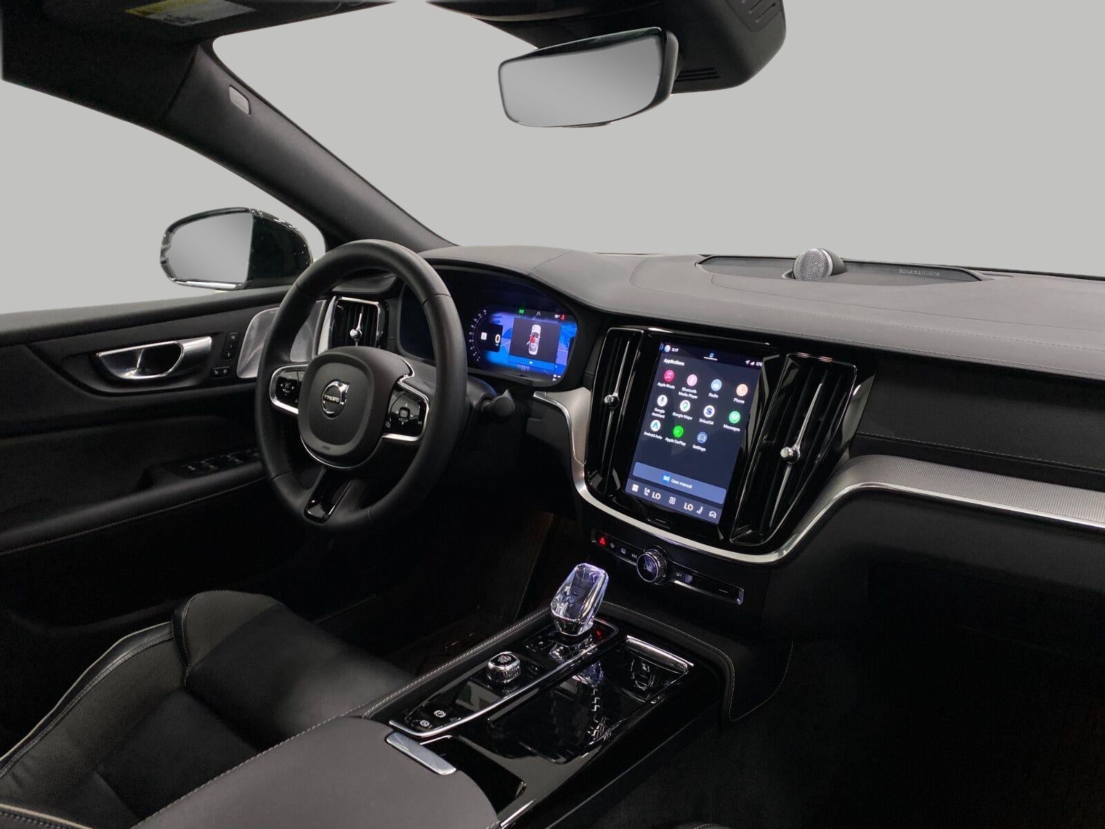 2024 Volvo S60 Recharge Plug-In Hybrid T8 eAWD PHEV Ultimate Black Edition
