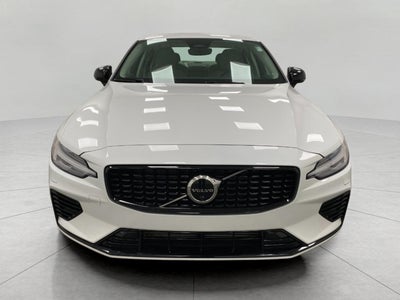 2023 Volvo S60 Recharge Plug-In Hybrid T8 eAWD PHEV Plus Dark Theme