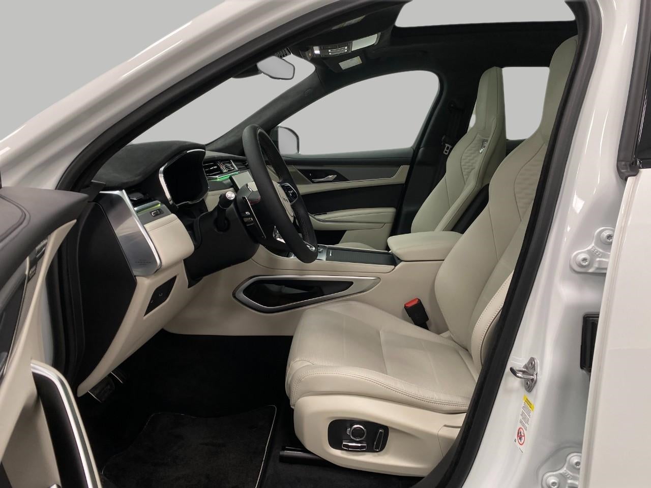 2025 Jaguar F-PACE SVR 575 Edition AWD