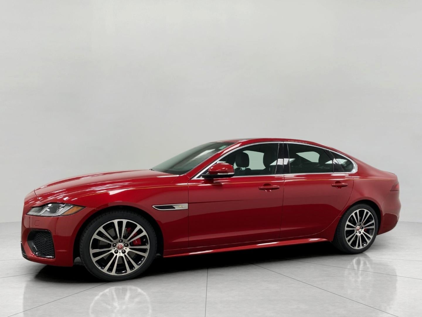 2023 Jaguar XF R-Dynamic SE Sedan AWD