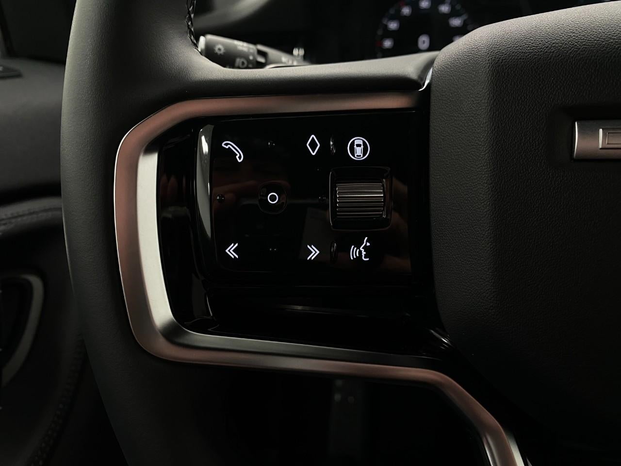 2025 Land Rover Discovery Sport Dynamic SE 4WD