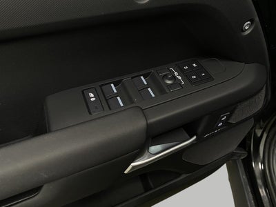 2025 Land Rover Defender 110 P300 S