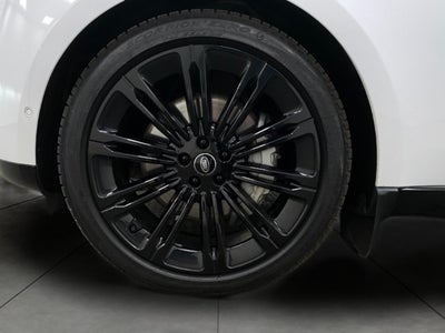 2024 Land Rover Range Rover P530 SE SWB