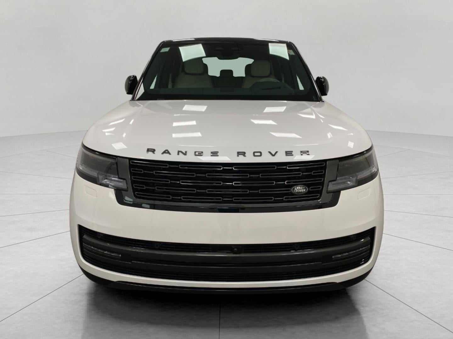 2025 Land Rover Range Rover P530 SE SWB