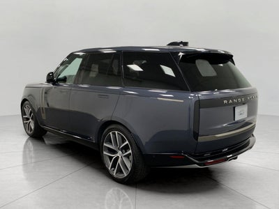 2025 Land Rover Range Rover P400 SE SWB