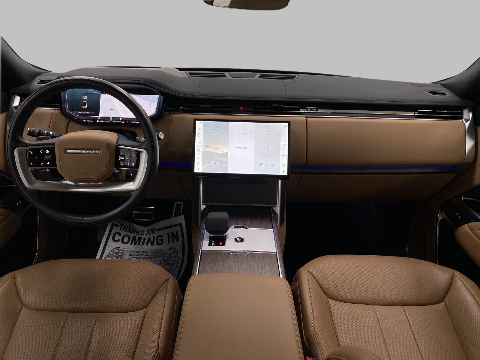 2025 Land Rover Range Rover P400 SE SWB