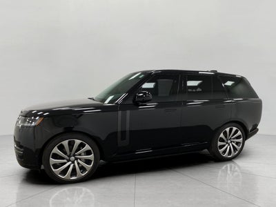 2025 Land Rover Range Rover P400 SE SWB