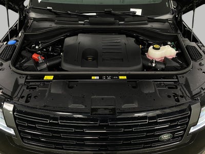 2025 Land Rover Range Rover P400 SE SWB