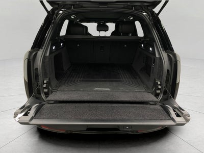 2025 Land Rover Range Rover P400 SE SWB