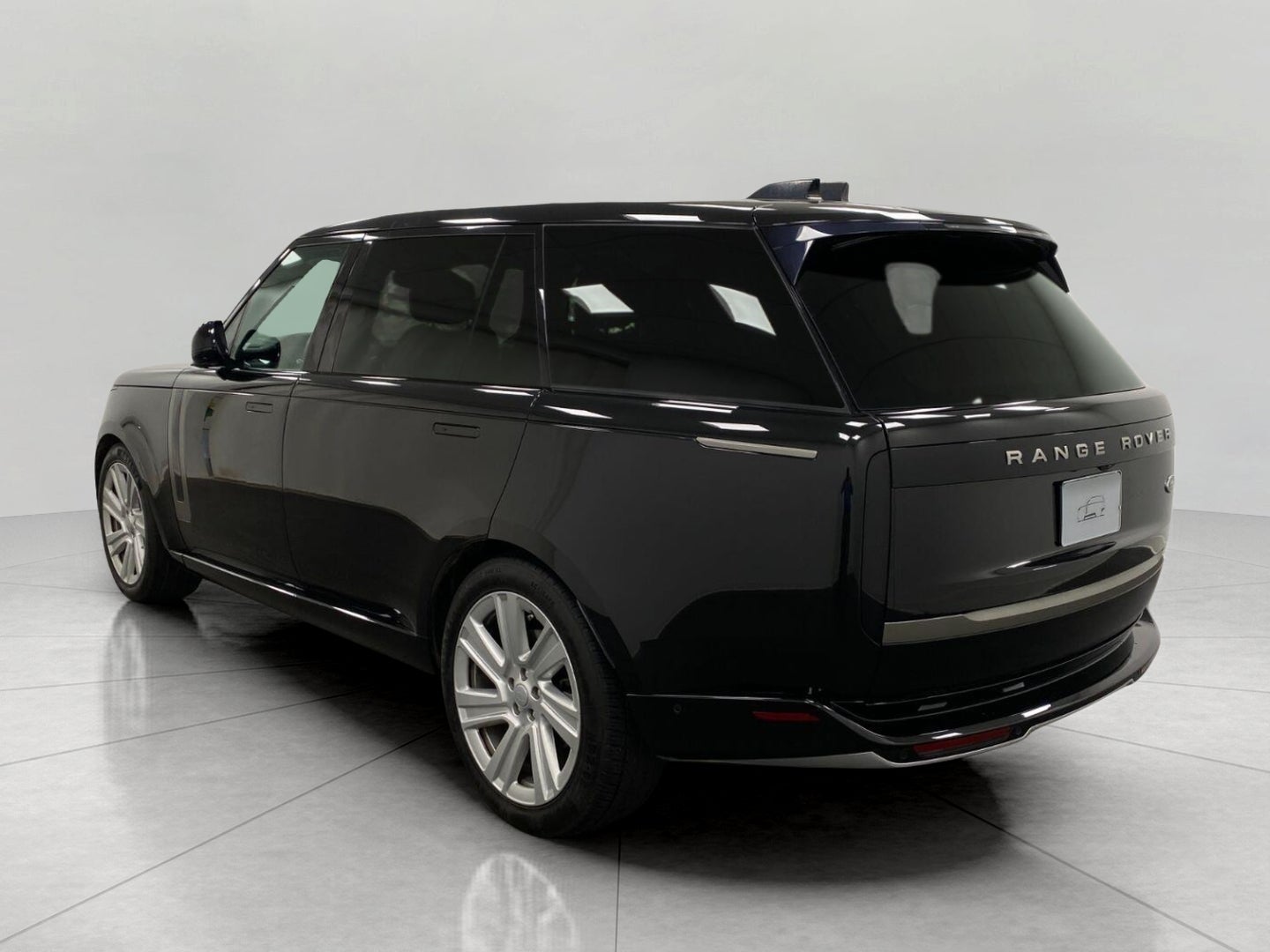 2022 Land Rover Range Rover P400 SE LWB 7 Seat