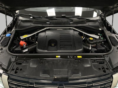 2022 Land Rover Range Rover P400 SE LWB 7 Seat