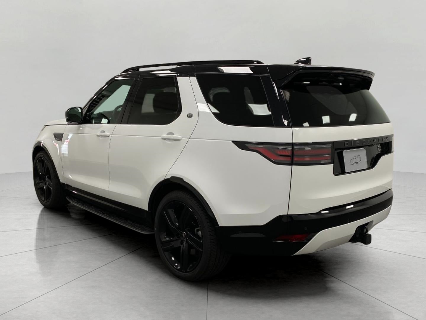 2025 Land Rover Discovery P360 Dynamic SE