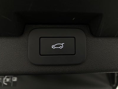 2025 Land Rover Discovery P360 Metropolitan Edition