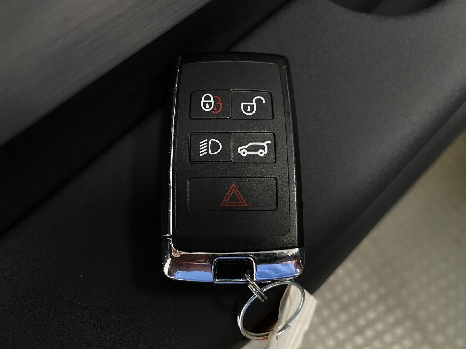 2026 Land Rover Discovery Tempest Edition AWD