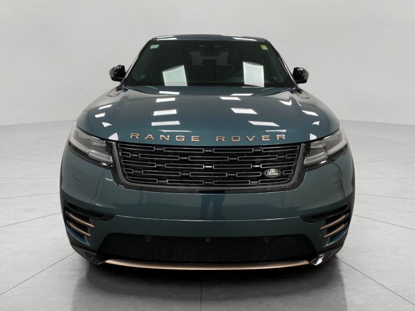 2026 Land Rover Range Rover Velar P400 Autobiography