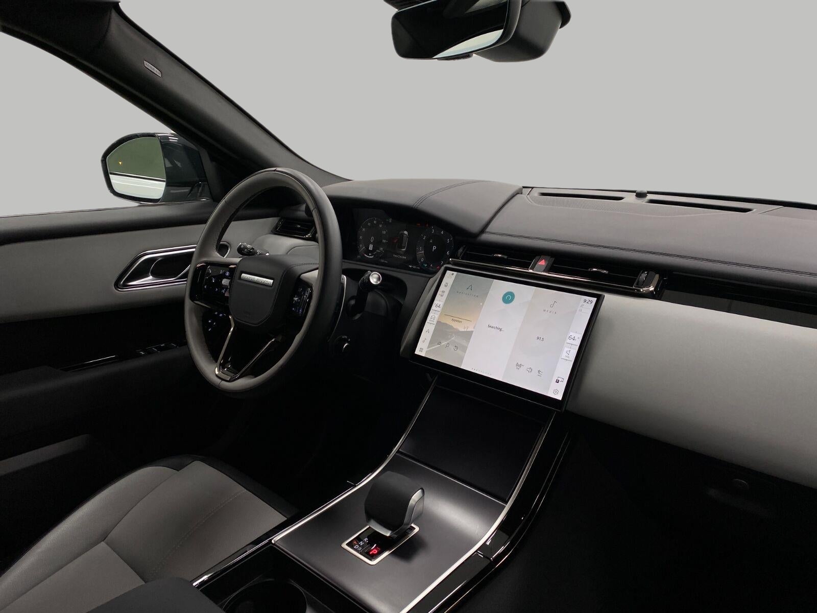 2026 Land Rover Range Rover Velar P250 Dynamic SE