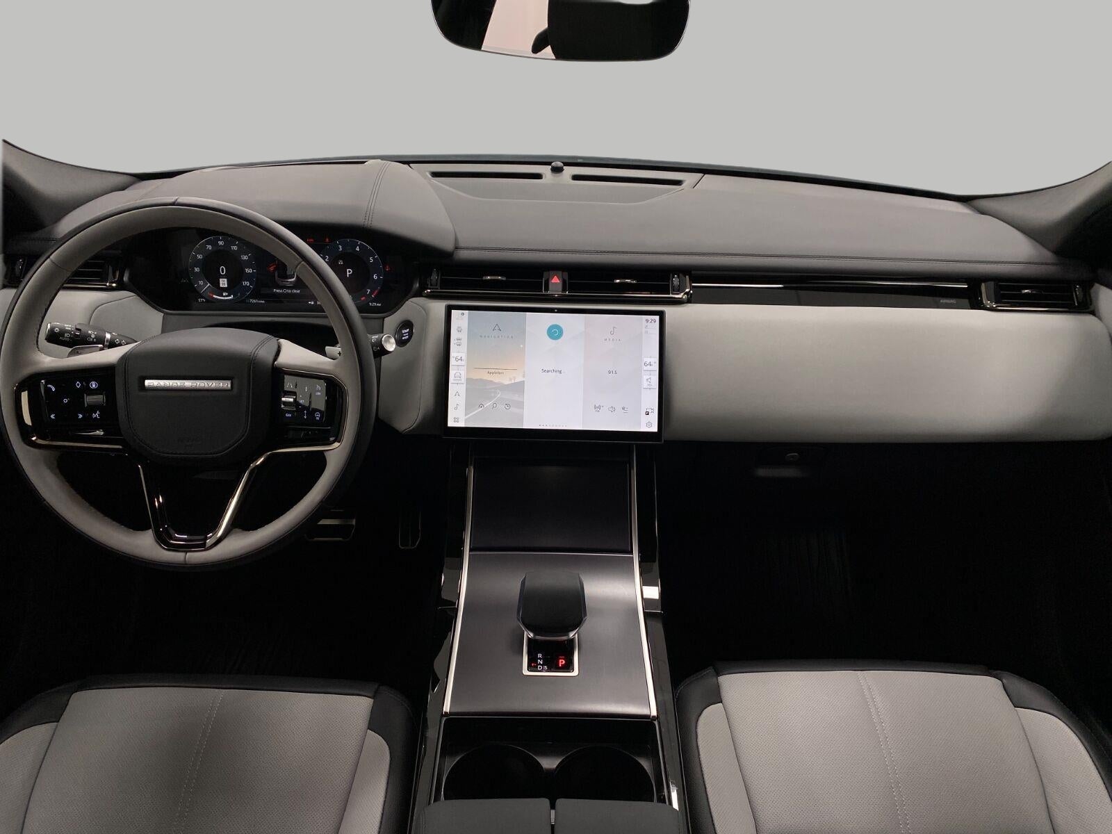 2026 Land Rover Range Rover Velar P250 Dynamic SE