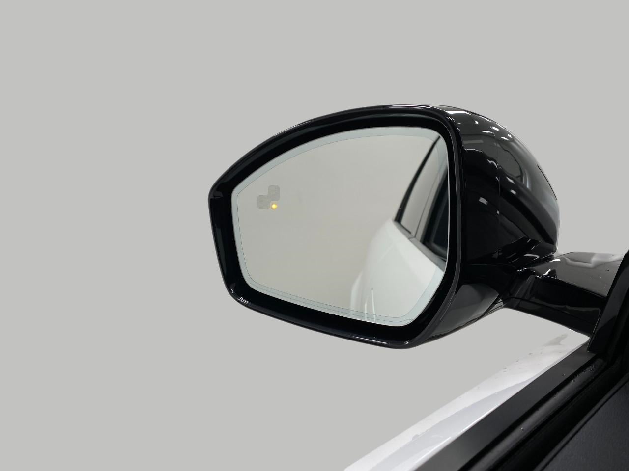 2026 Land Rover Range Rover Evoque Core S AWD