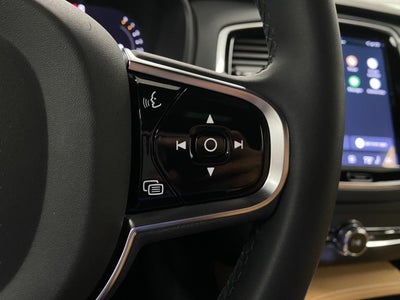 2023 Volvo XC90 B6 AWD Ultimate 7P