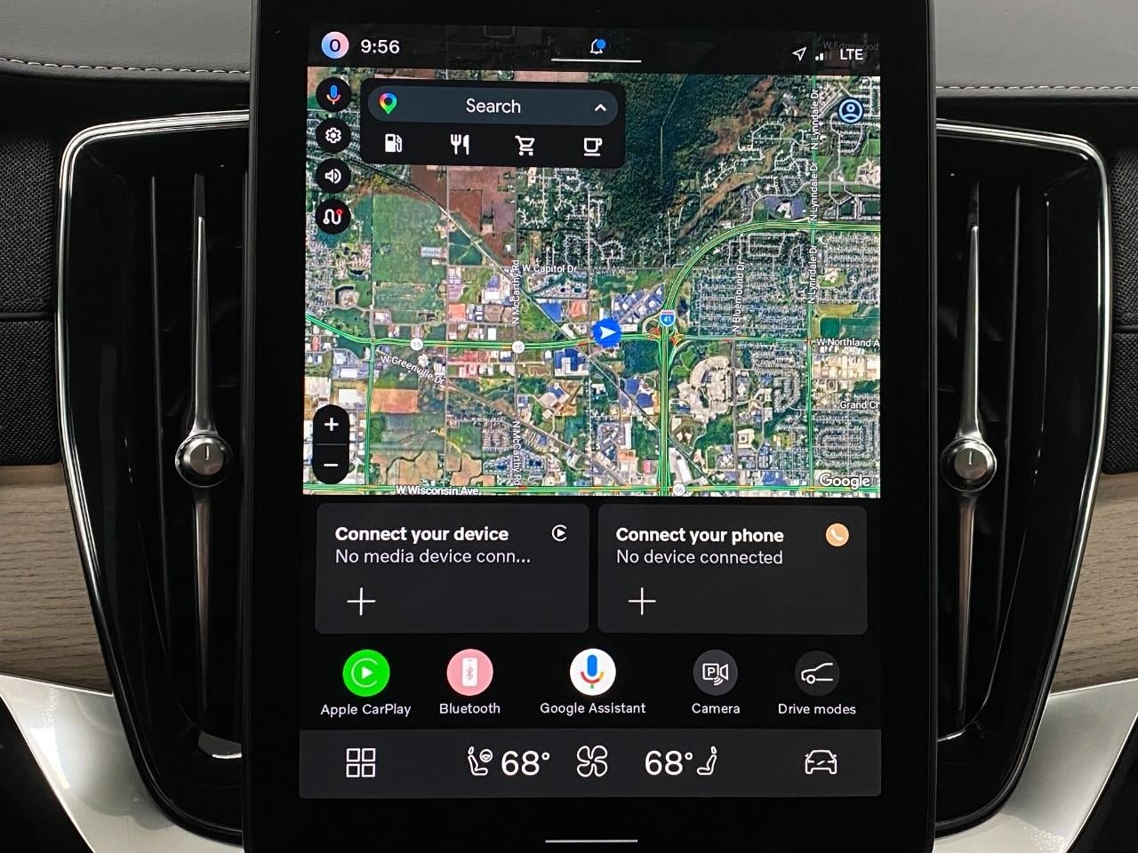 2026 Volvo XC90 B6 AWD Plus 7-Seater