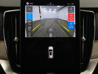 2026 Volvo XC90 B6 AWD Plus 7-Seater