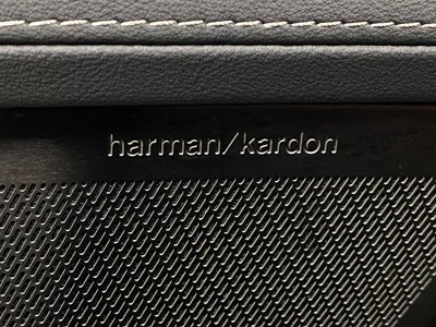 2026 Volvo XC90 B6 AWD Ultra Dark Theme 7-Seater