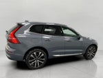 2023 Volvo XC60 B6 AWD Ultimate Bright Theme
