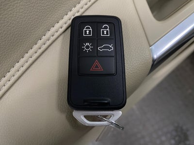 2015 Volvo XC60 SPORT UTILITY