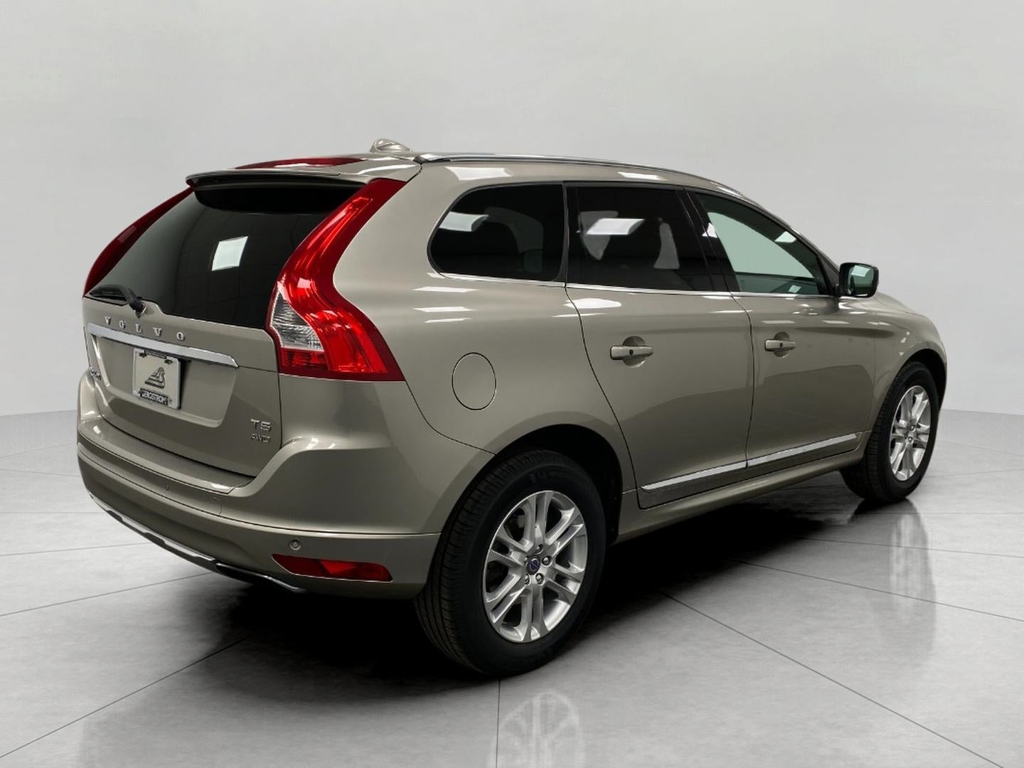 2015 Volvo XC60 SPORT UTILITY