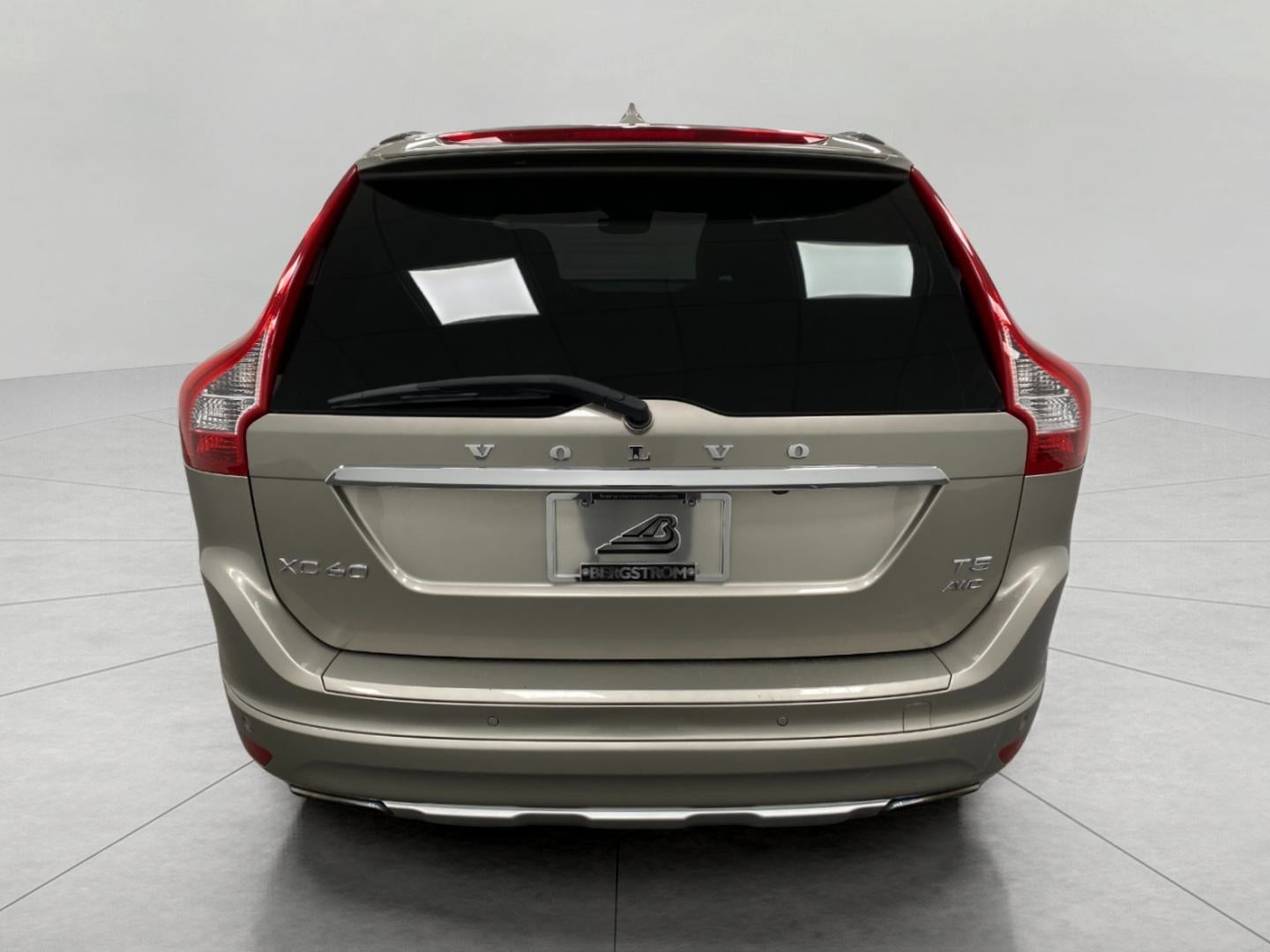 2015 Volvo XC60 SPORT UTILITY